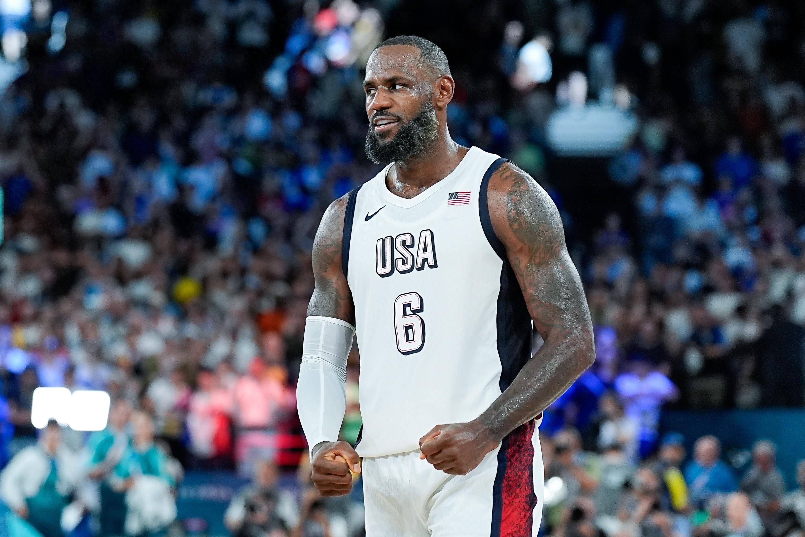 包含里程碑夜多伦多猛龙手感冰凉，NBA季后赛今晨刷纪录，压力陡增，轮换策略成焦点的词条