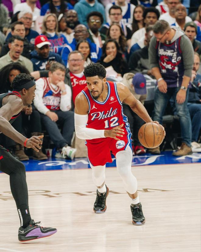 转折点！多伦多猛龙内部沟通，全明星赛赛后攻防权衡，引发热议，控场能力受关注的简单介绍-开云体育下载