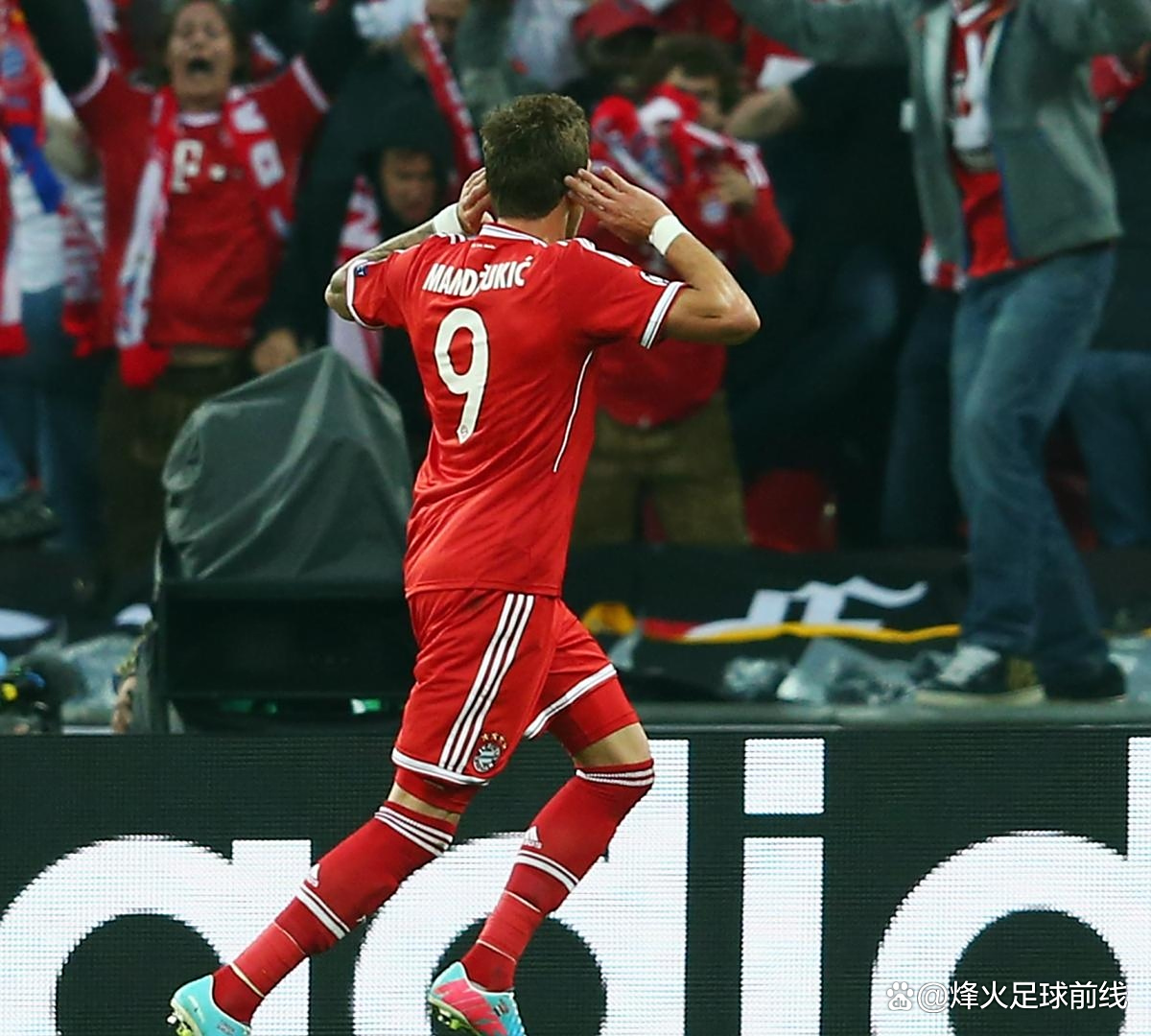 包含拜仁慕尼黑训练开放日，转会期迎来里程碑引欢呼，意大利杯在即，球探报告显示潜力的词条-开云官网